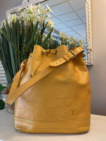 Louis Vuitton yellow epi bucket bag