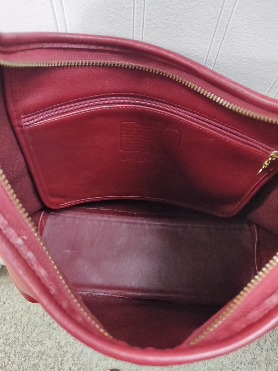 Vintage Coach Shoulder Bag – Sequels Resale Boutique