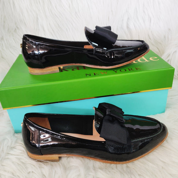 Kate Spade Black Loafers (Size 5)